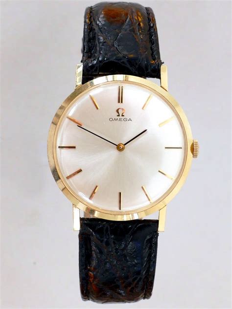 Omega Vintage 1377 14k Gold Quartz Dress Watch.